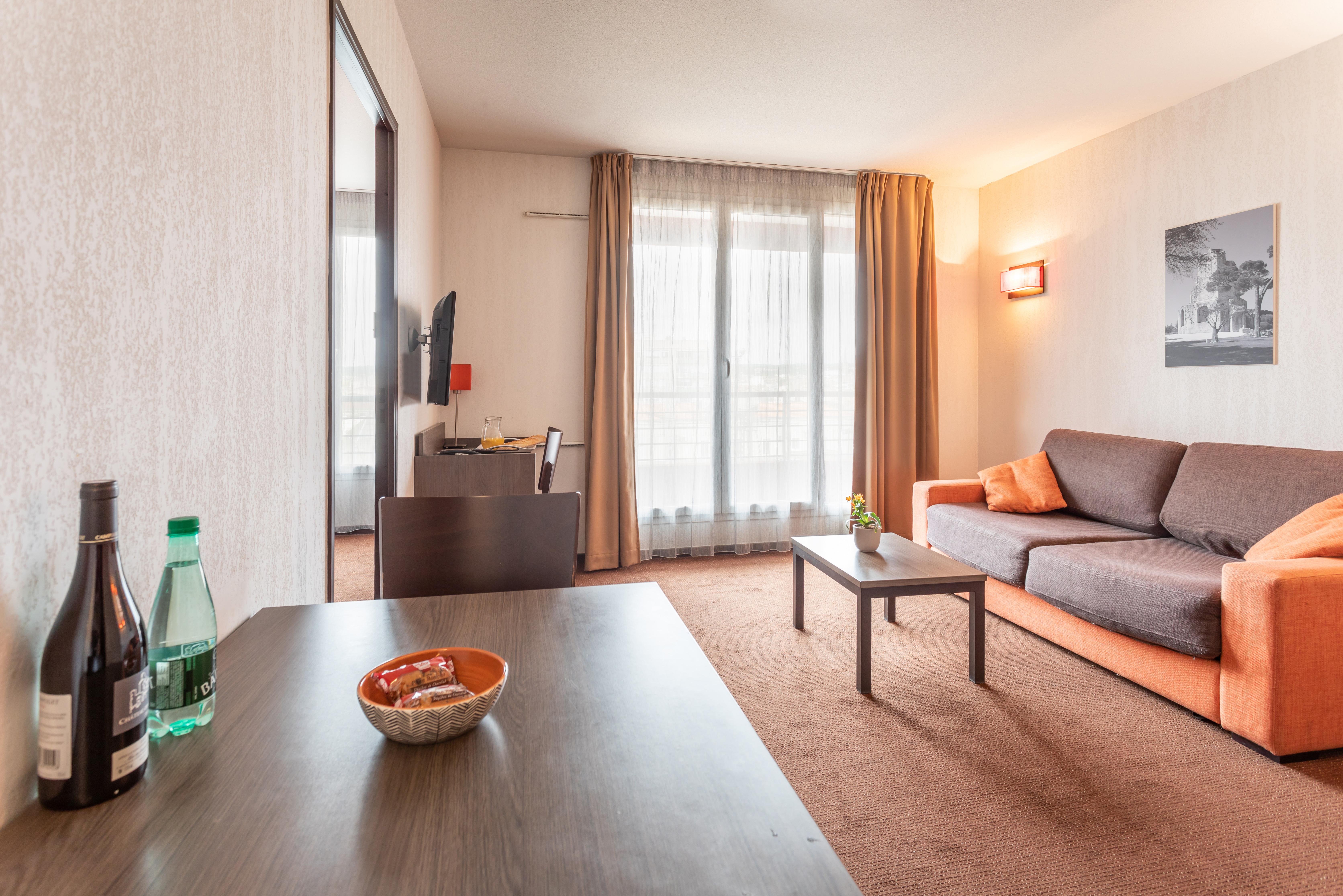 Comfort Aparthotel Nimes Centre エクステリア 写真