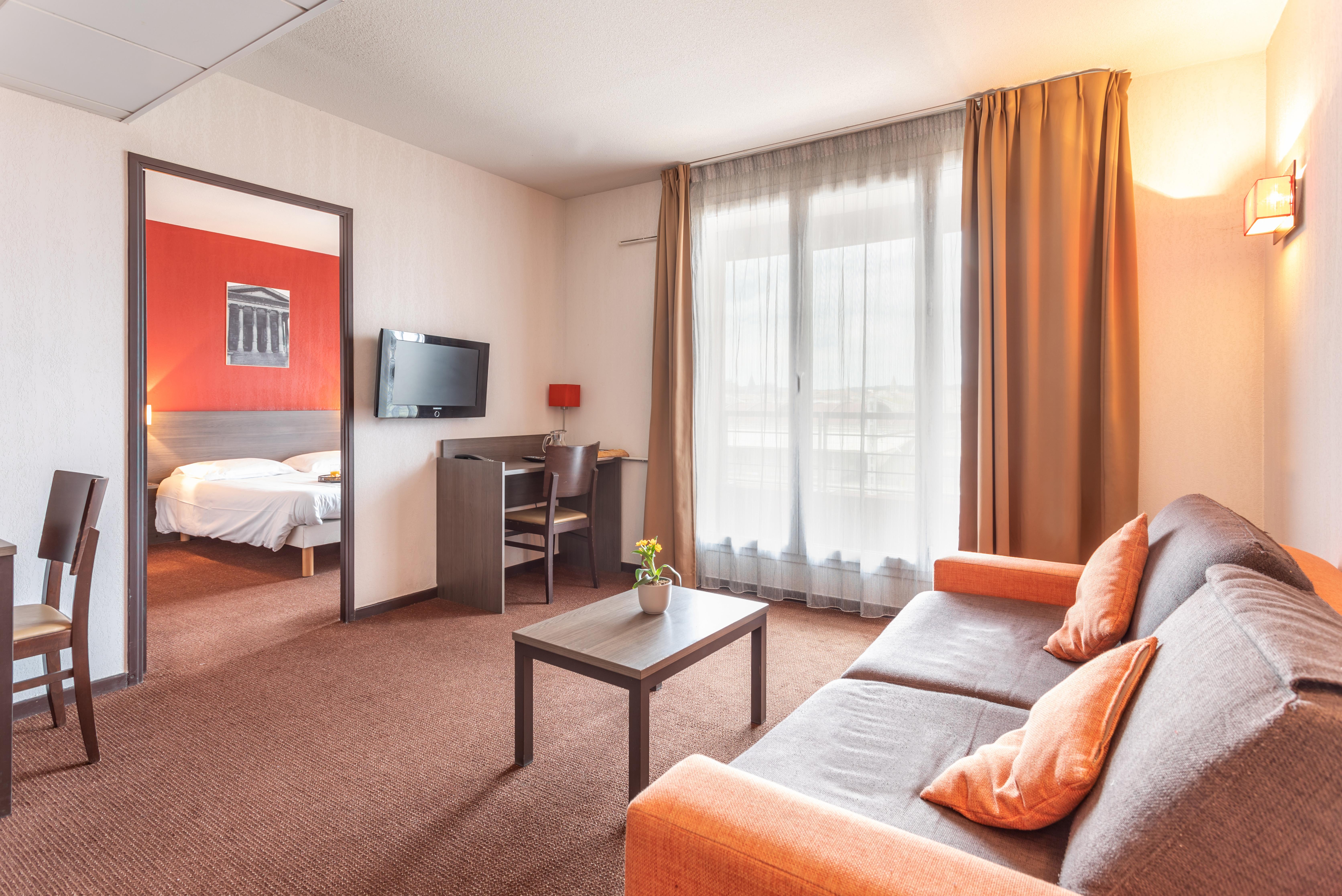 Comfort Aparthotel Nimes Centre エクステリア 写真