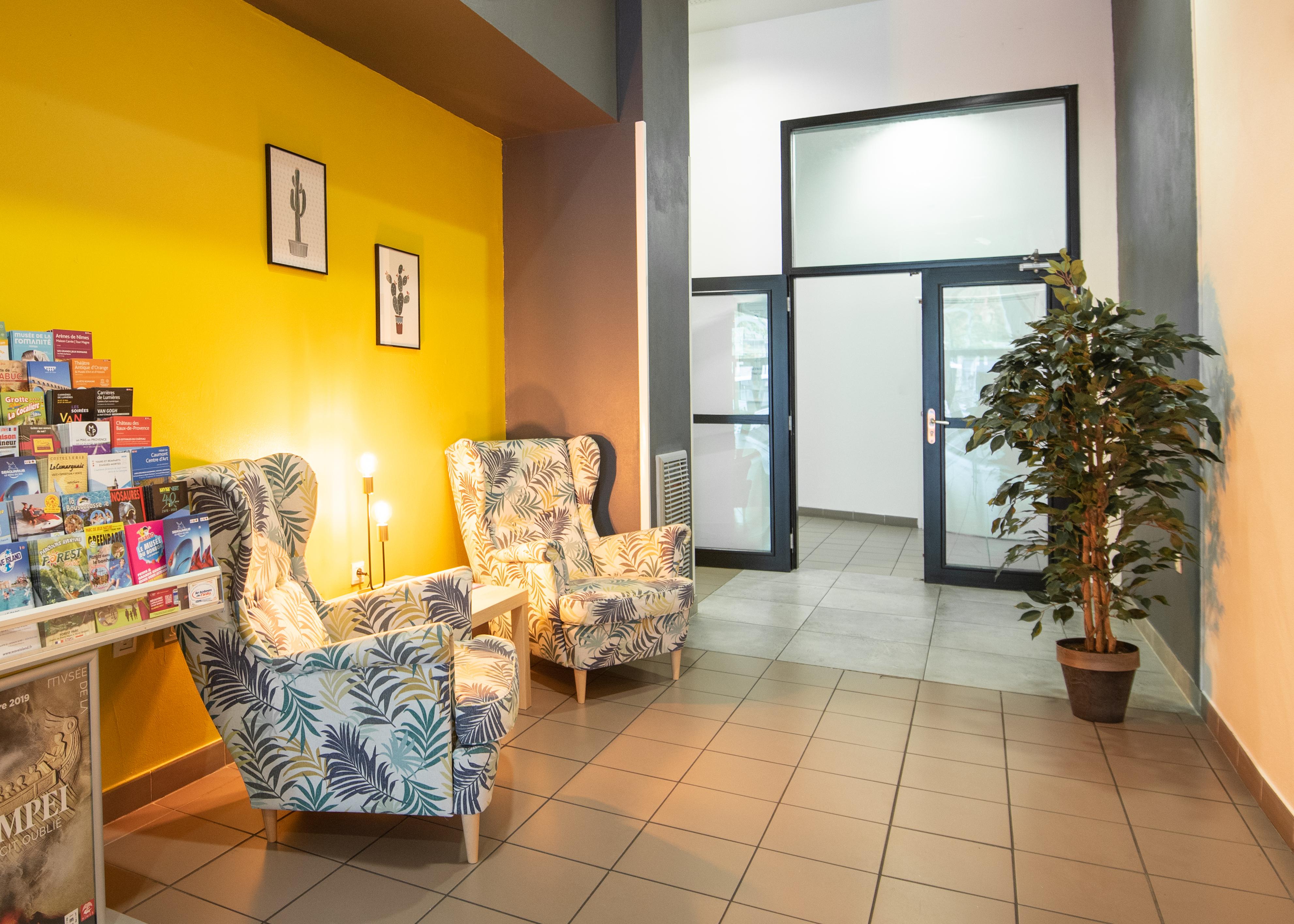 Comfort Aparthotel Nimes Centre エクステリア 写真