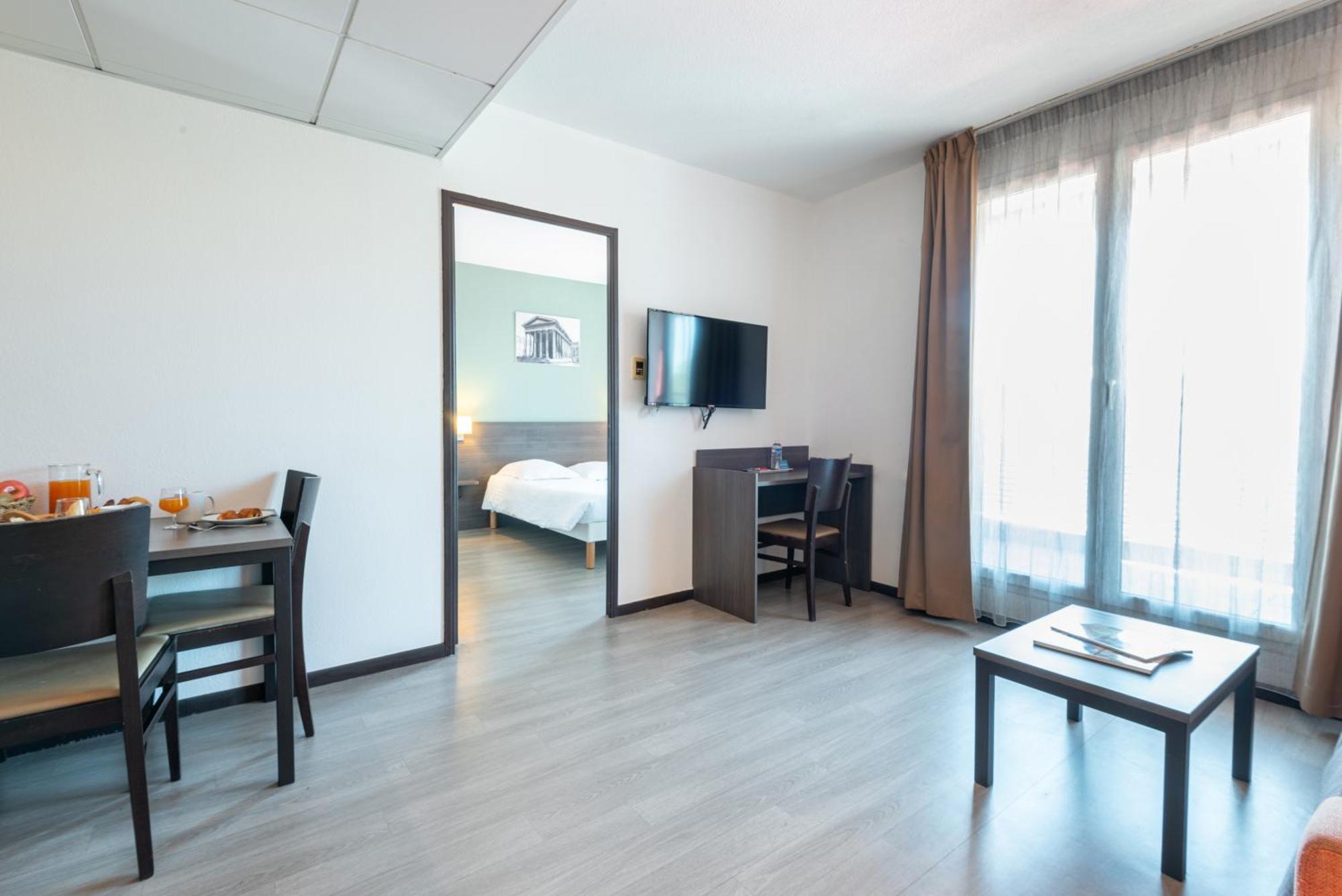 Comfort Aparthotel Nimes Centre エクステリア 写真