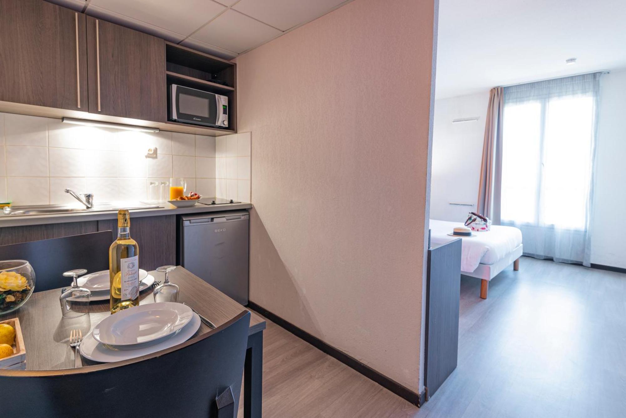Comfort Aparthotel Nimes Centre エクステリア 写真
