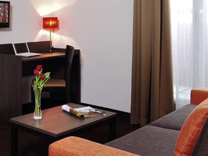 Comfort Aparthotel Nimes Centre エクステリア 写真